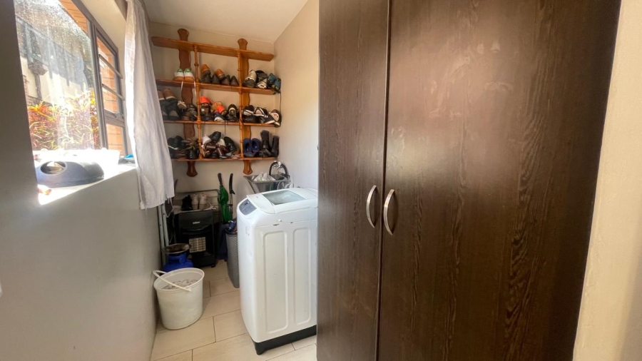 4 Bedroom Property for Sale in Blue Bend Eastern Cape